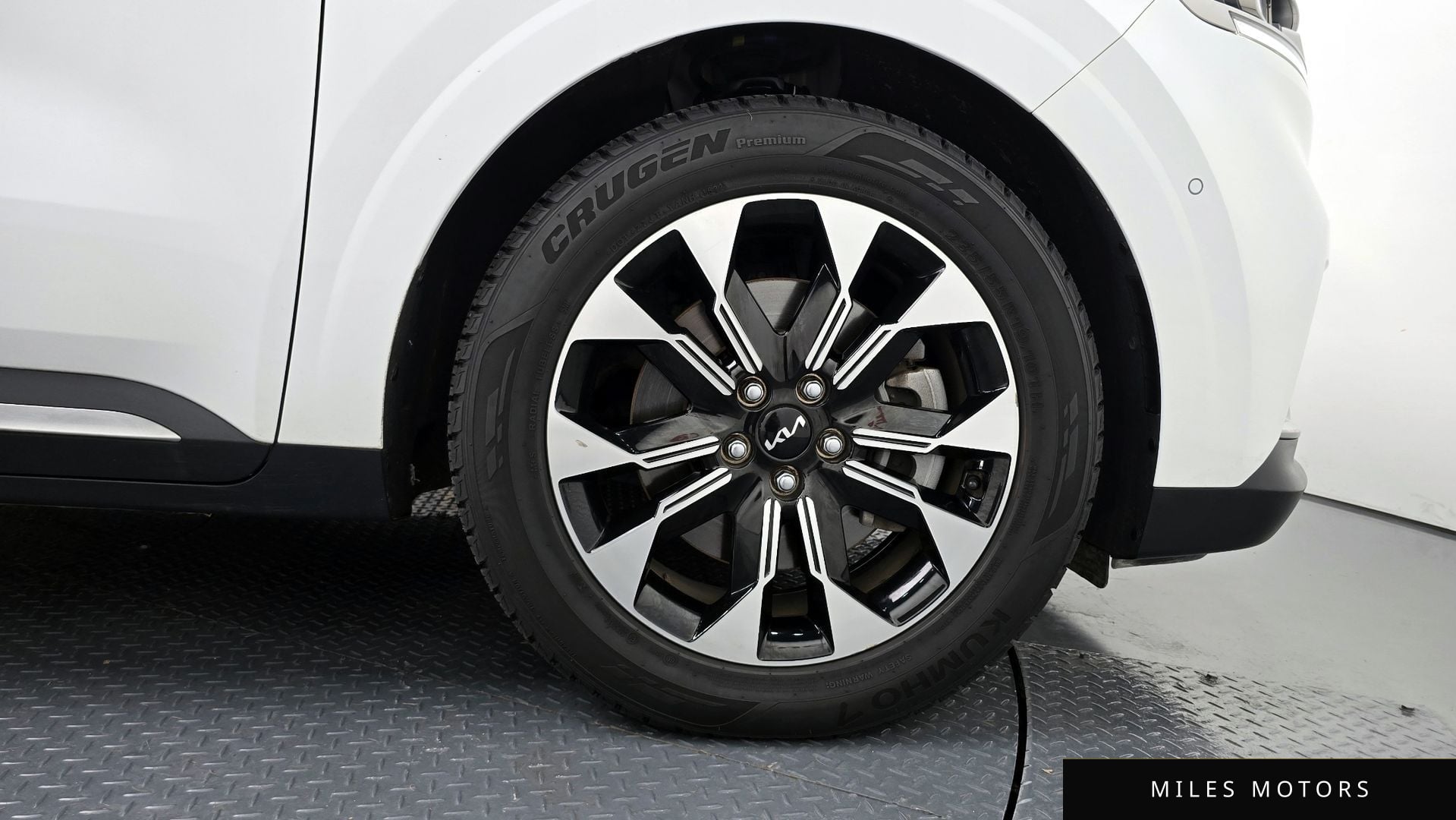 Kia Carnival 2023 — миниатюра 5