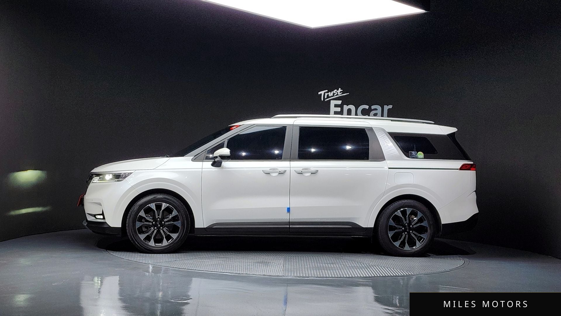 Kia Carnival 2021 — миниатюра 4