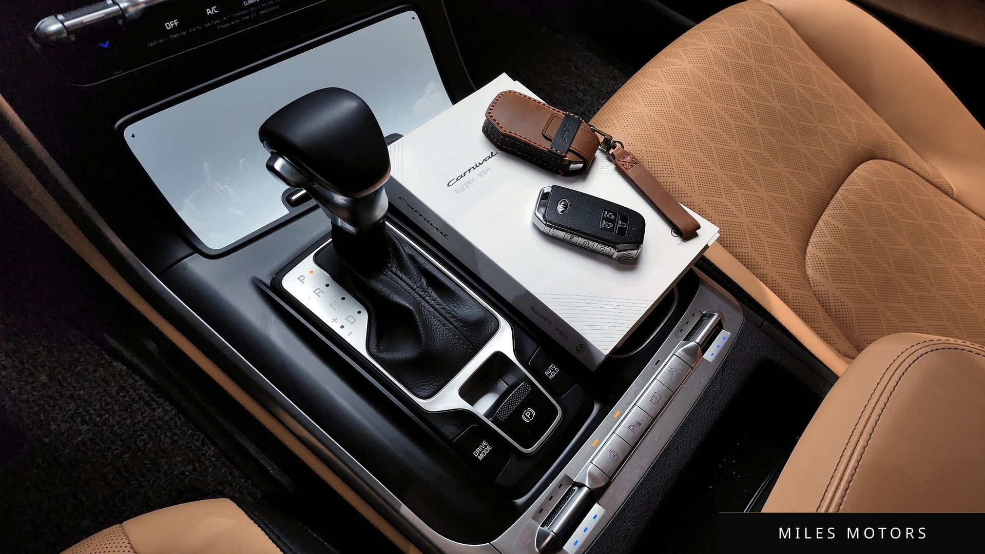 Kia Carnival 2021 — миниатюра 11