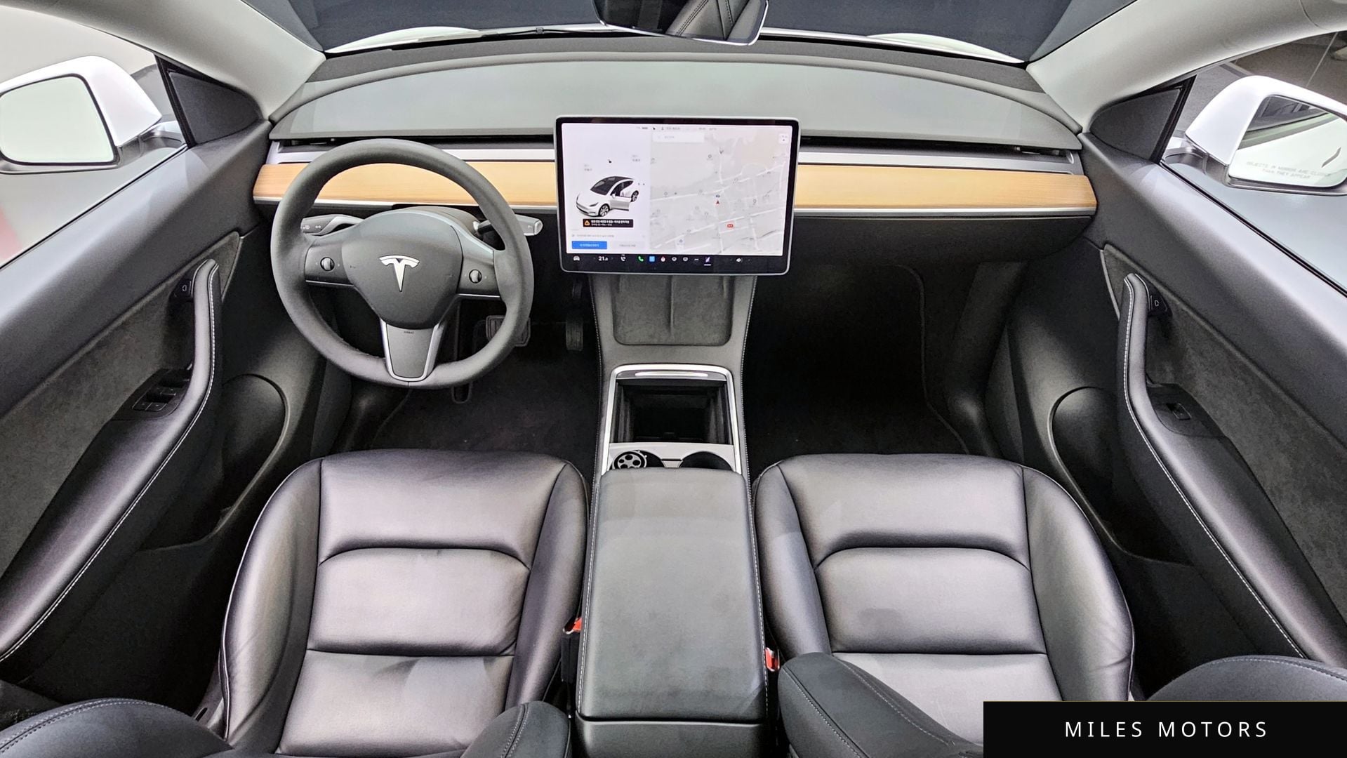 Tesla Model Y 2021 — миниатюра 7