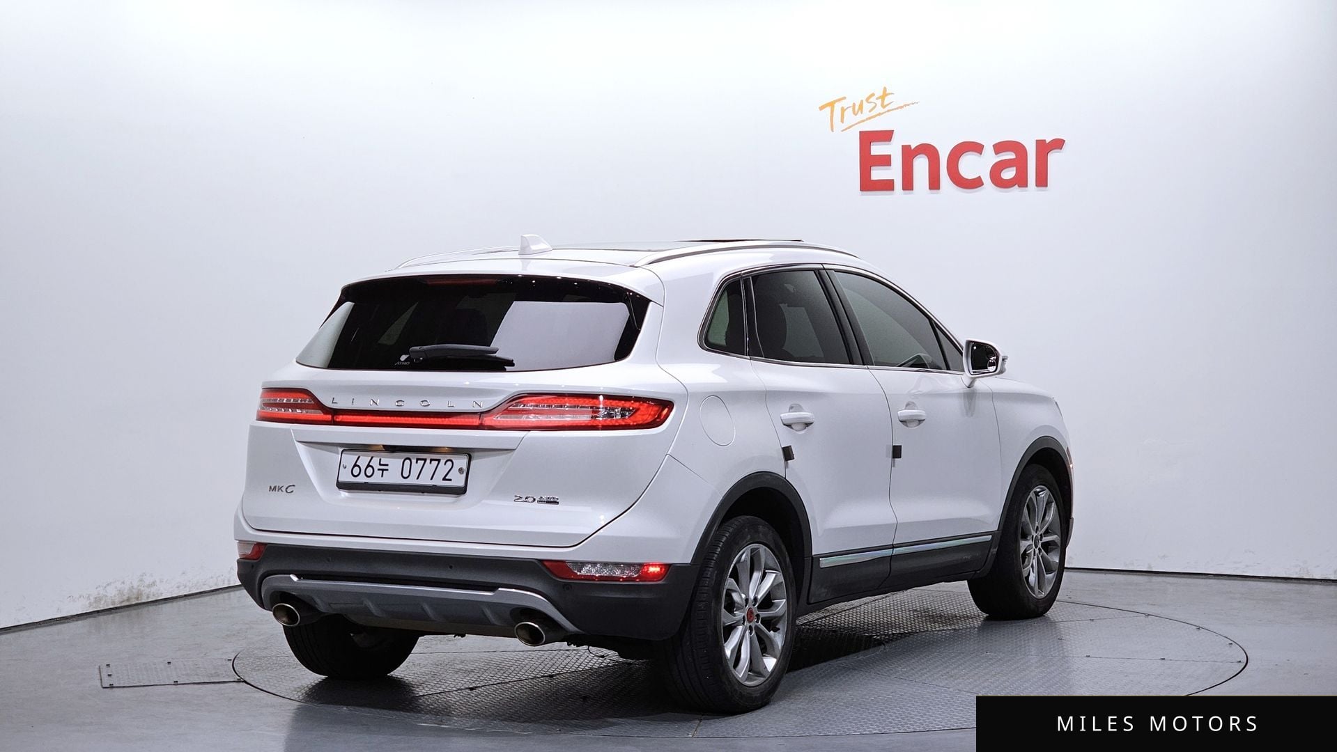 Lincoln MKC 2015 — миниатюра 2