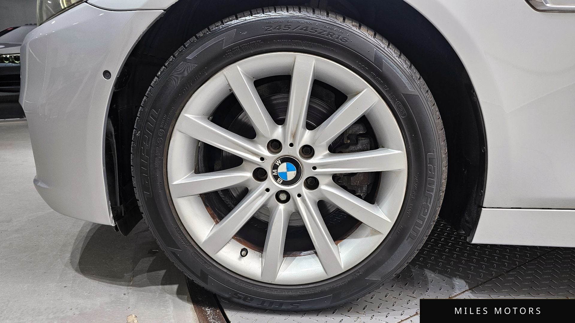 BMW 5시리즈 (F10) 2014 — миниатюра 5