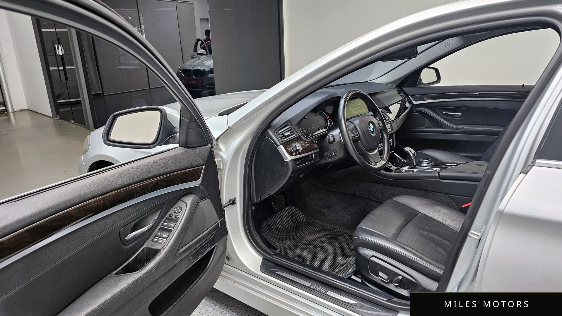 BMW 5시리즈 (F10) 2014 — миниатюра 10