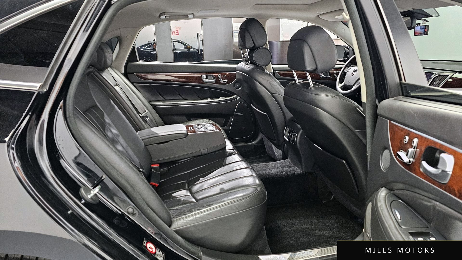 Hyundai Equus 2012 — миниатюра 12
