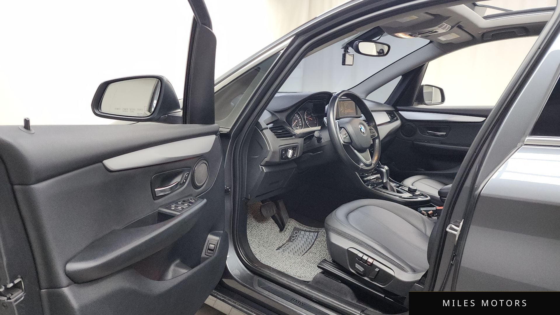 BMW 2-Series 2015 — миниатюра 10