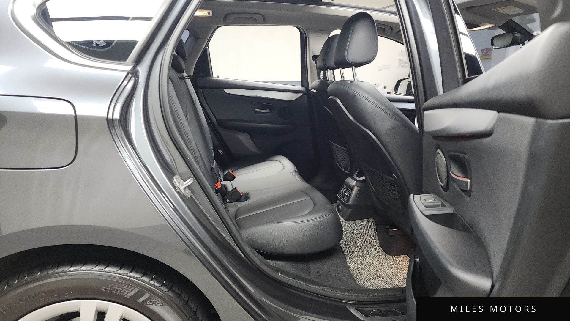 BMW 2-Series 2015 — миниатюра 12