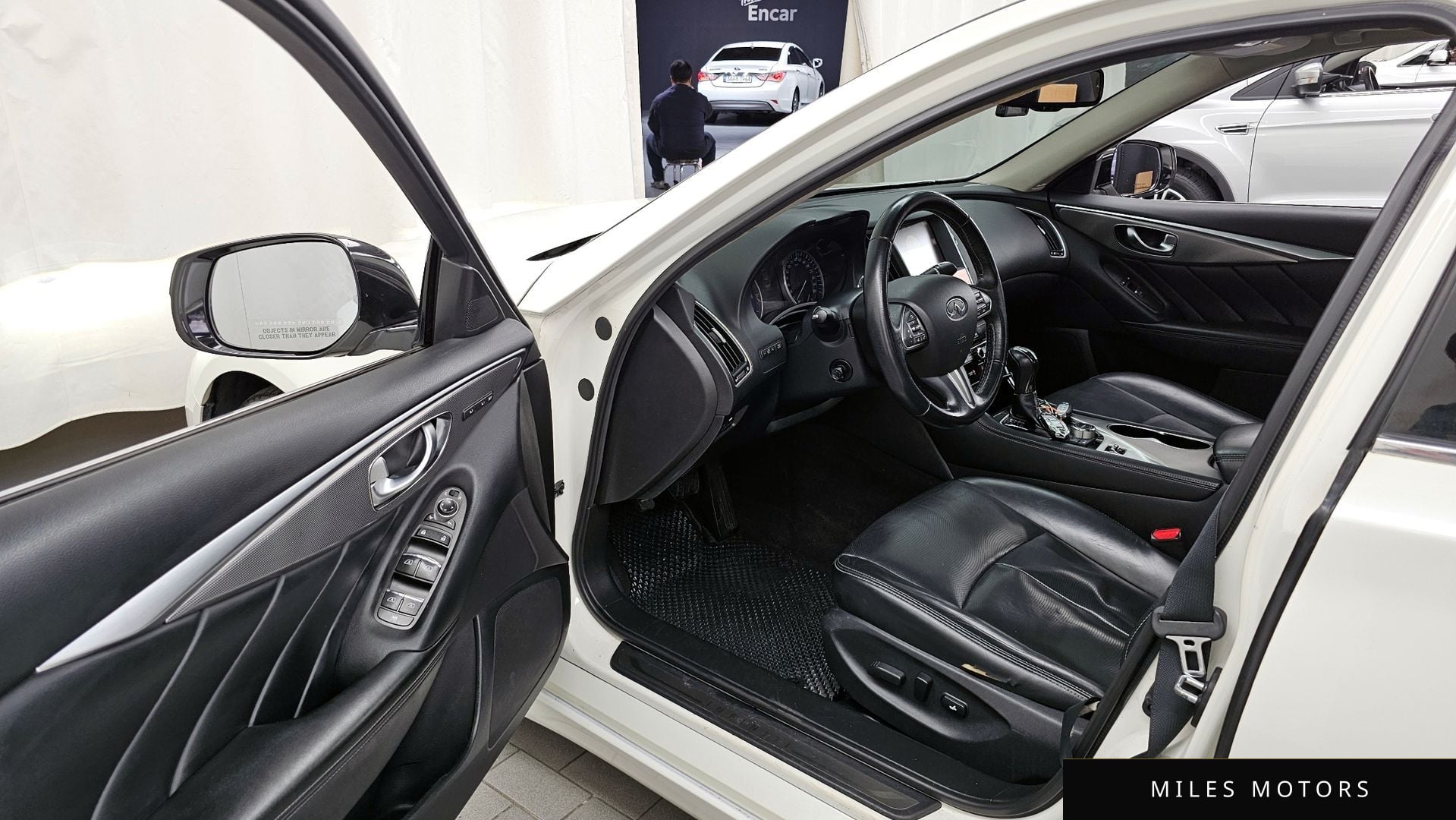 Infiniti Q50 2016 — миниатюра 10