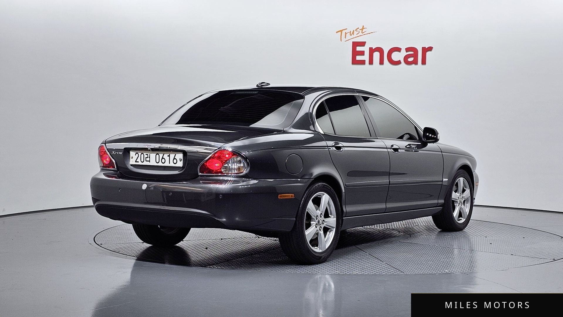 Jaguar X-TYPE 2009 — миниатюра 2
