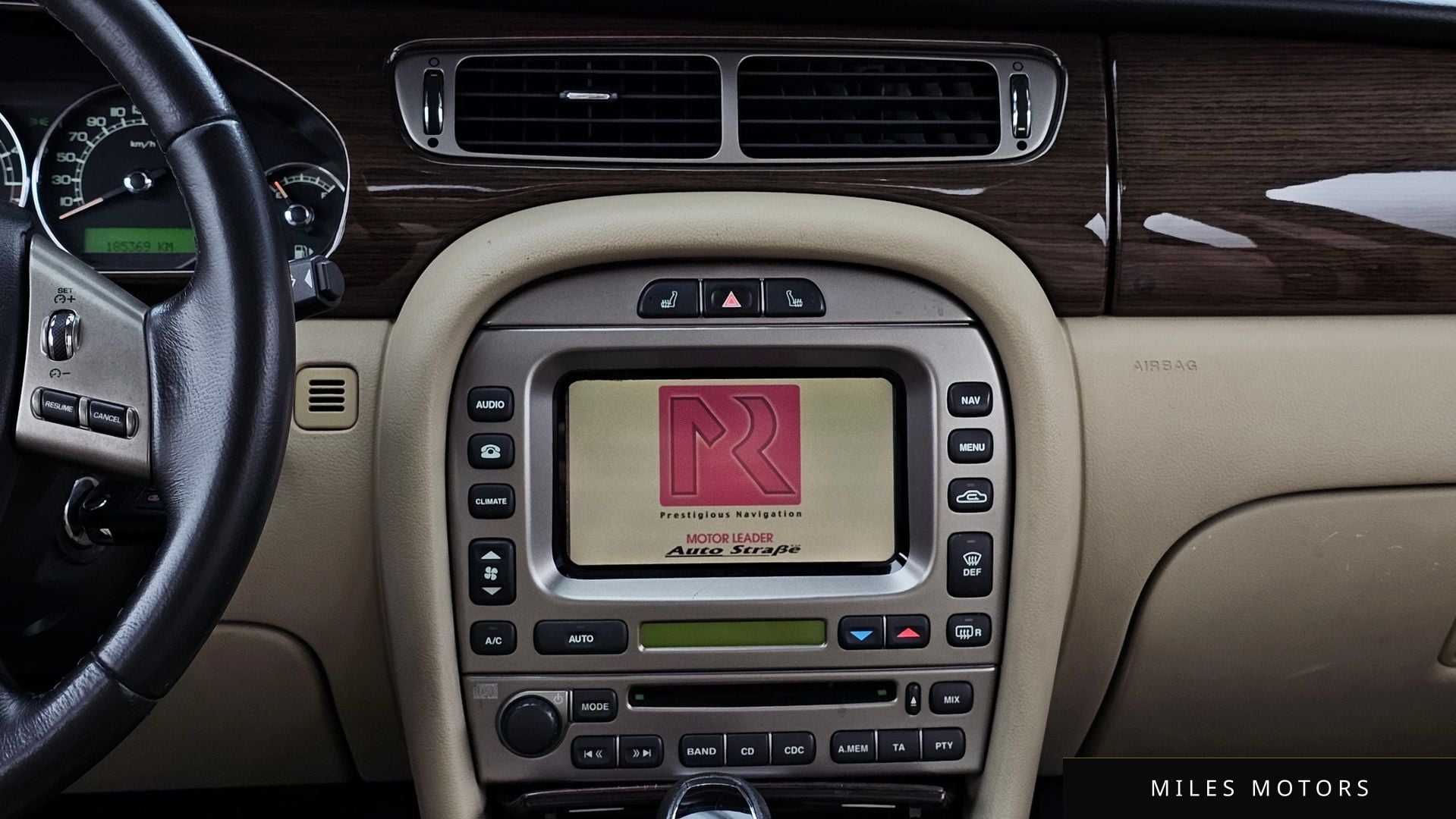 Jaguar X-TYPE 2009 — миниатюра 15
