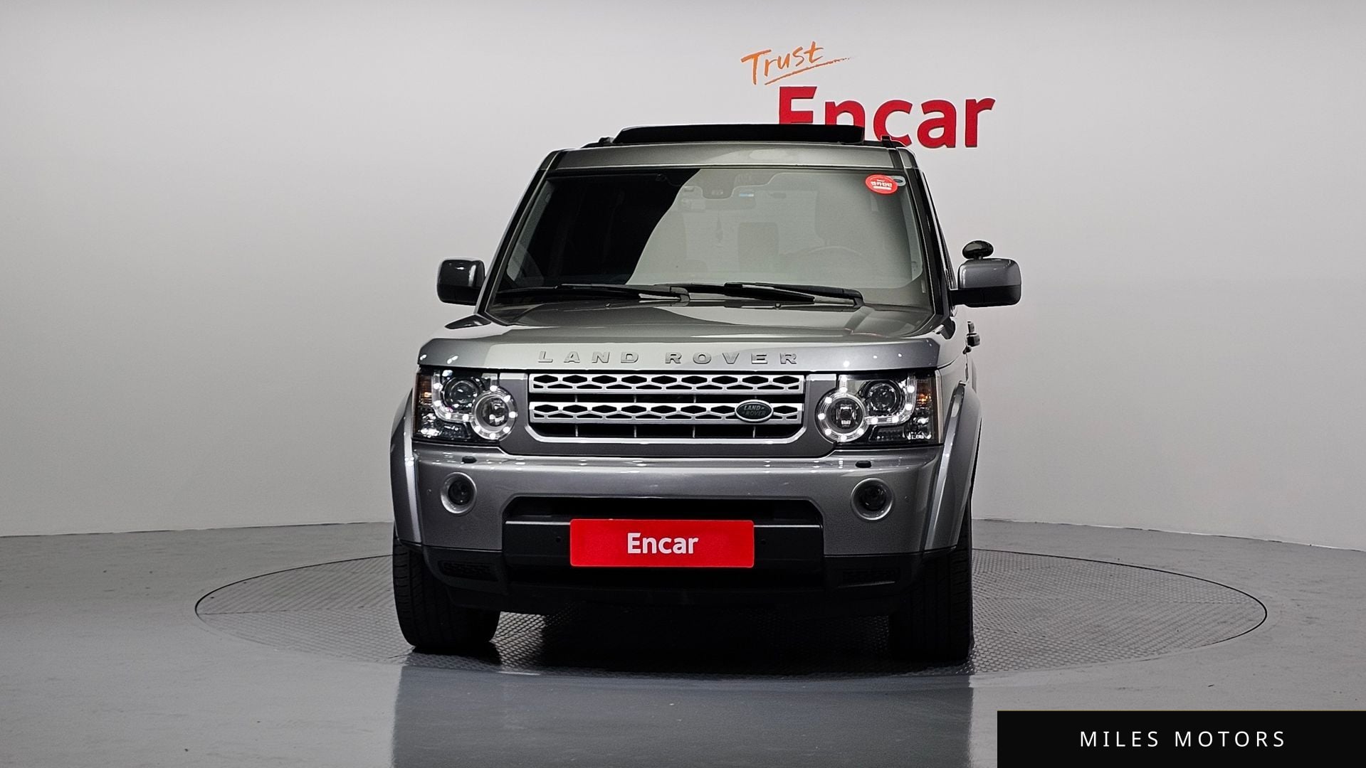 Land Rover Discovery 2012 — миниатюра 3