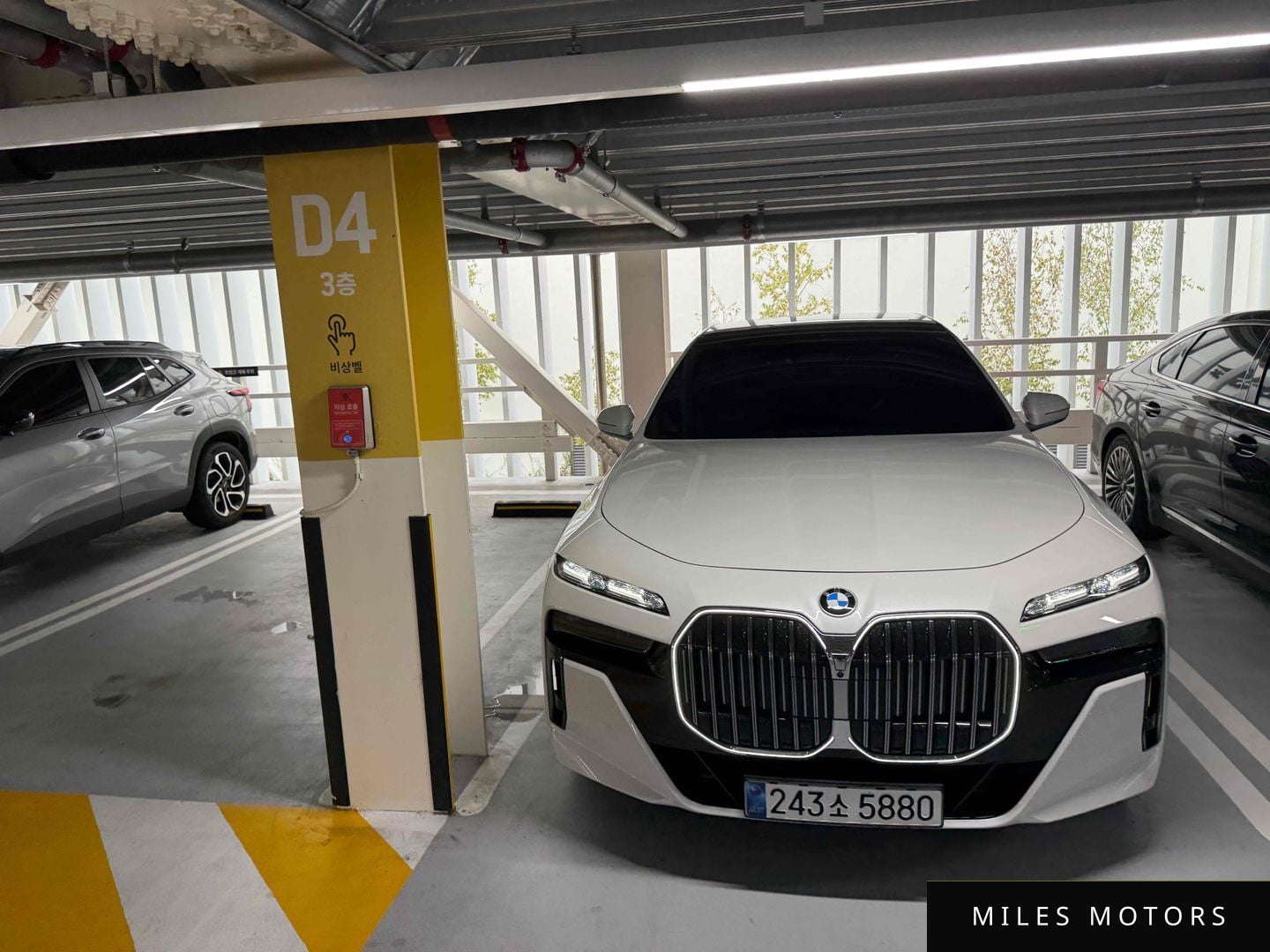 BMW 7 Series (G70) 2025 — миниатюра 3