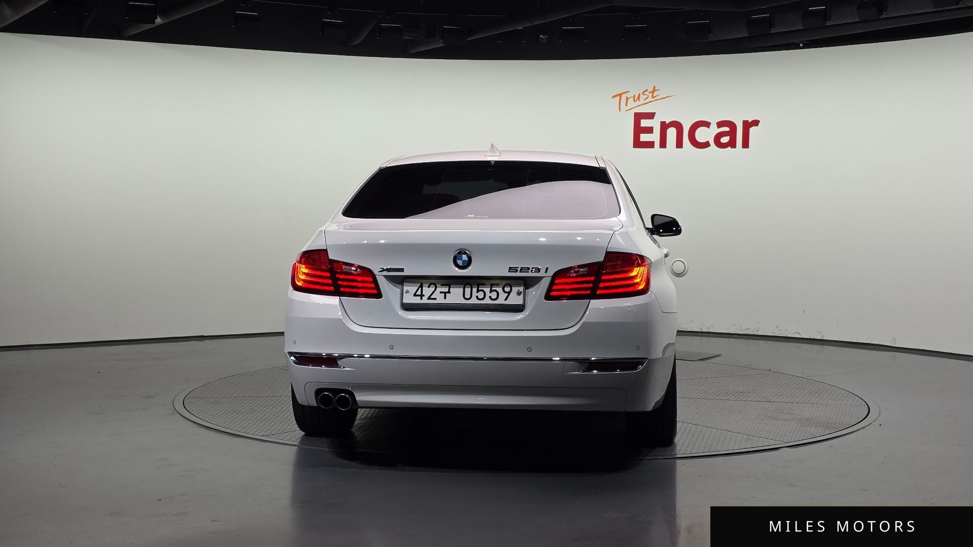 BMW 5 Series (F10) 2016 — миниатюра 4
