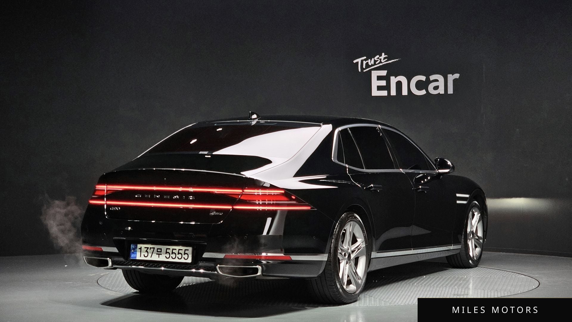 Genesis G90 (RS4) 2022 — миниатюра 2