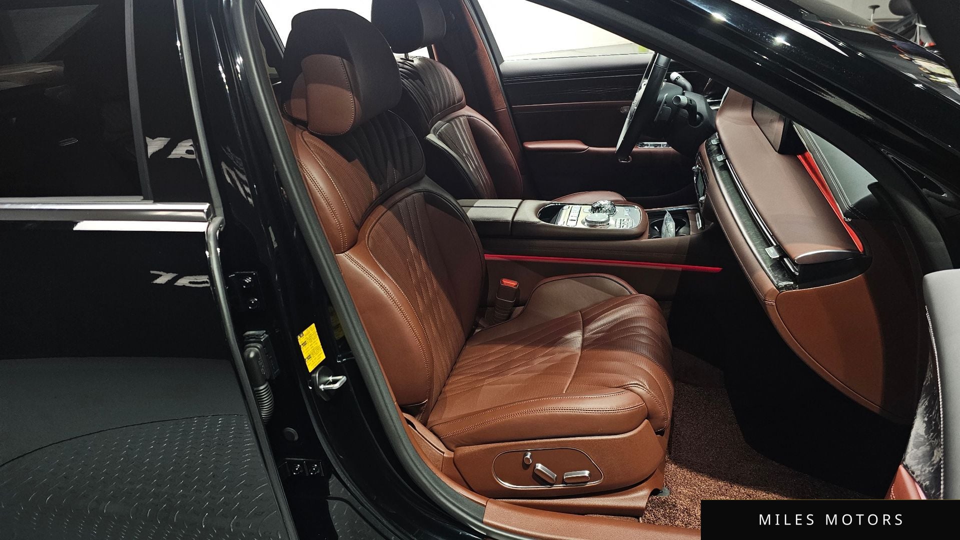 Genesis G90 (RS4) 2022 — миниатюра 10
