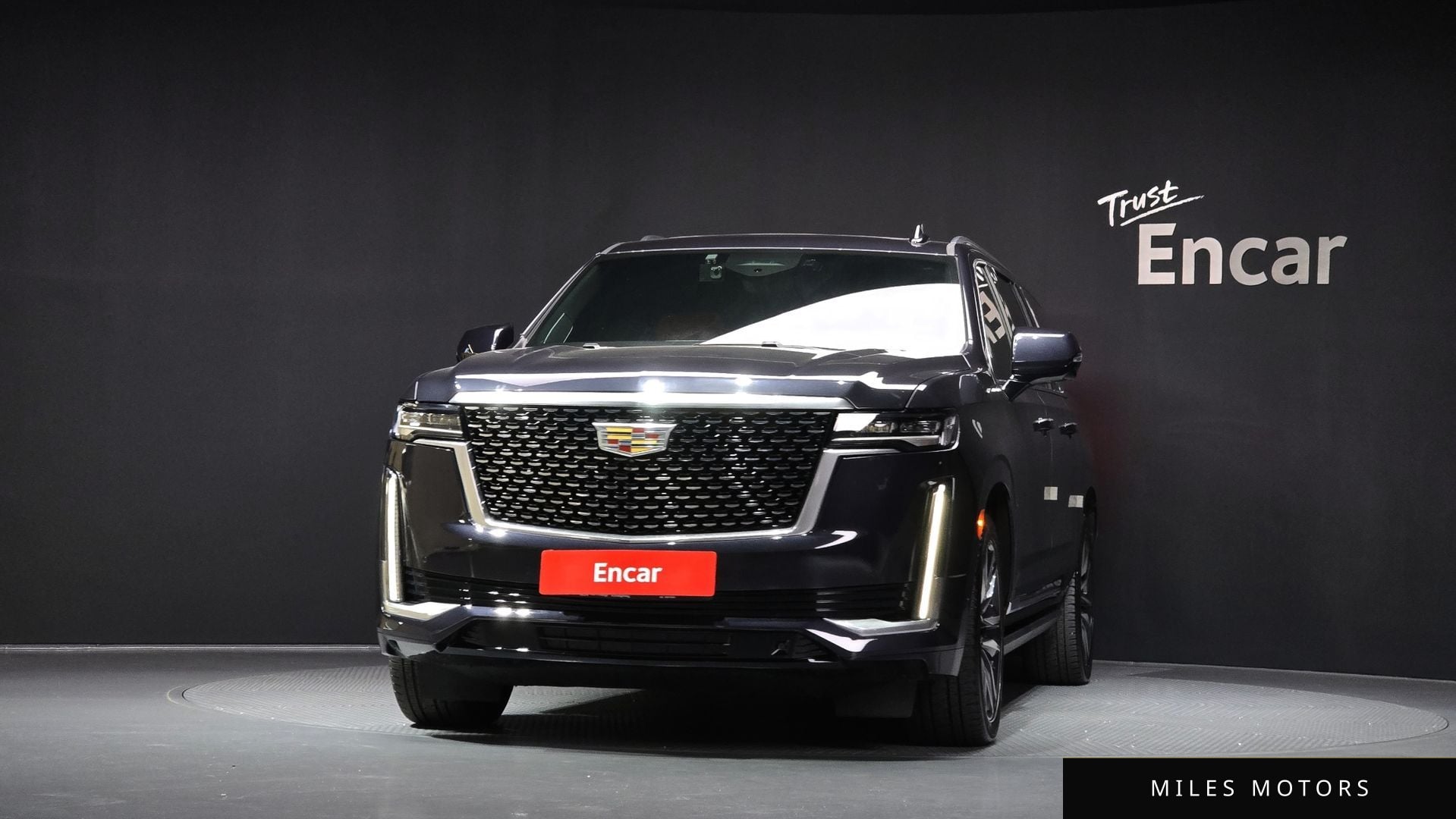 Cadillac Escalade 2022 — миниатюра 3