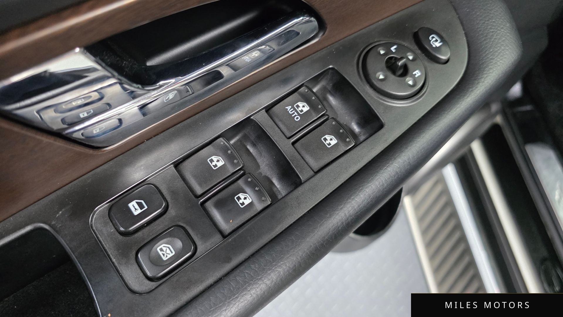 KG Mobility Rexton 2013 — миниатюра 12