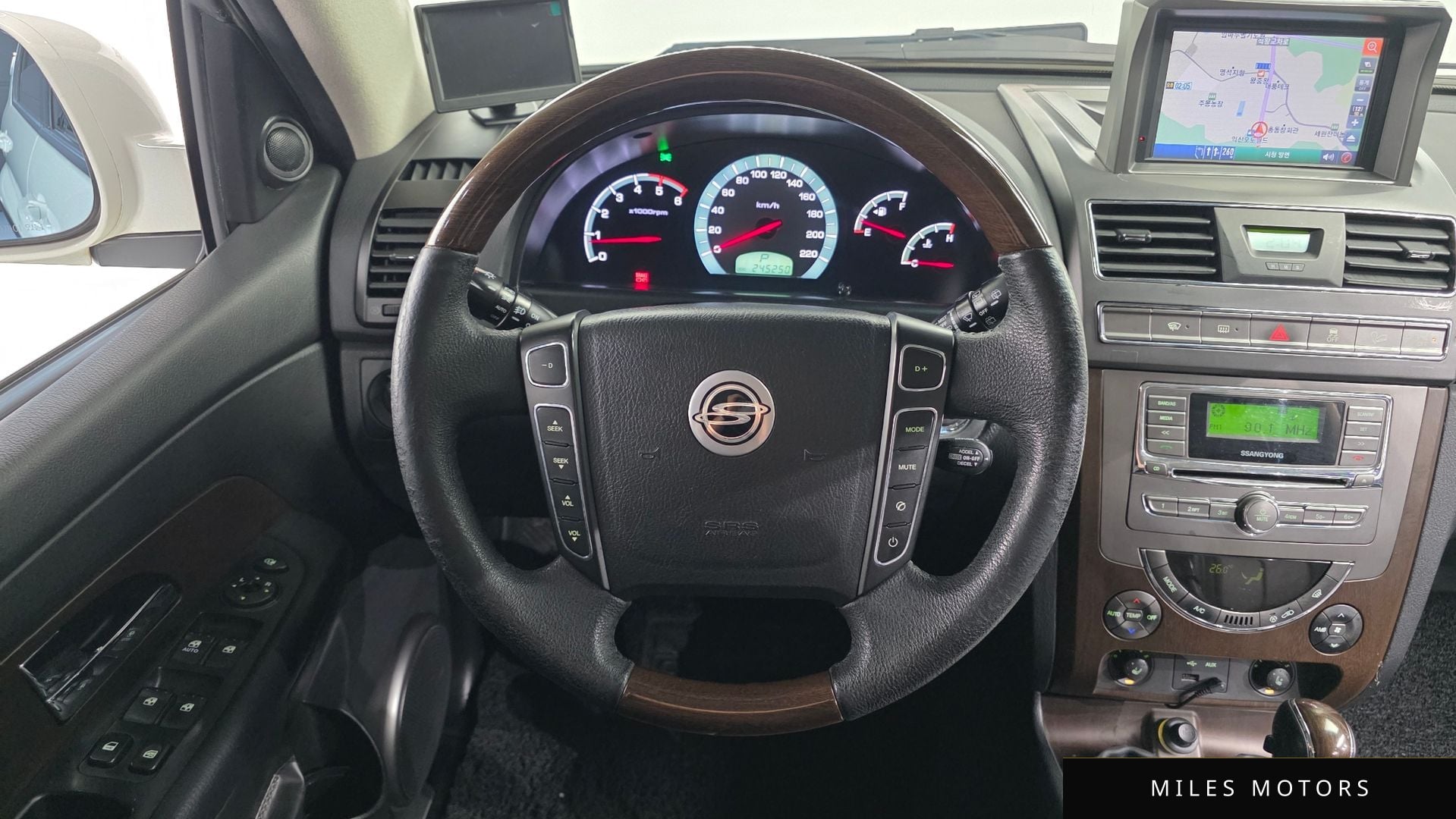 KG Mobility Rexton 2013 — миниатюра 14