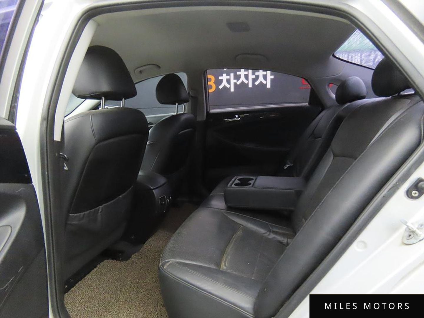 Hyundai Sonata 2010 — миниатюра 6