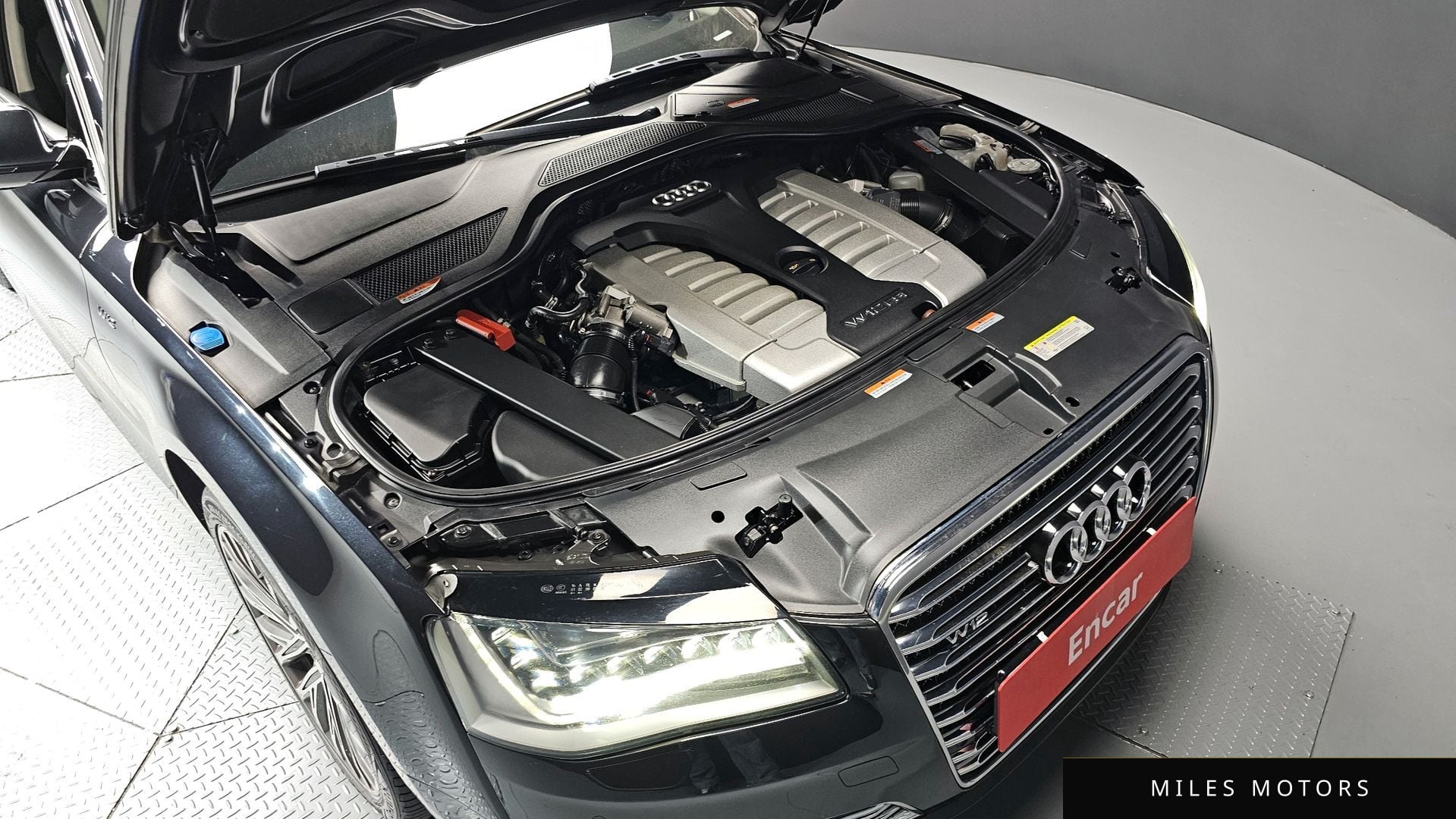Audi A8 2011 — миниатюра 6
