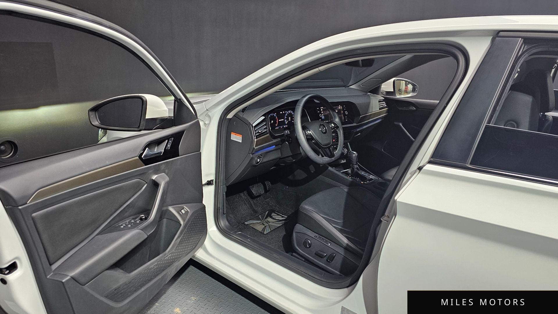 Volkswagen Jetta 2021 — миниатюра 10