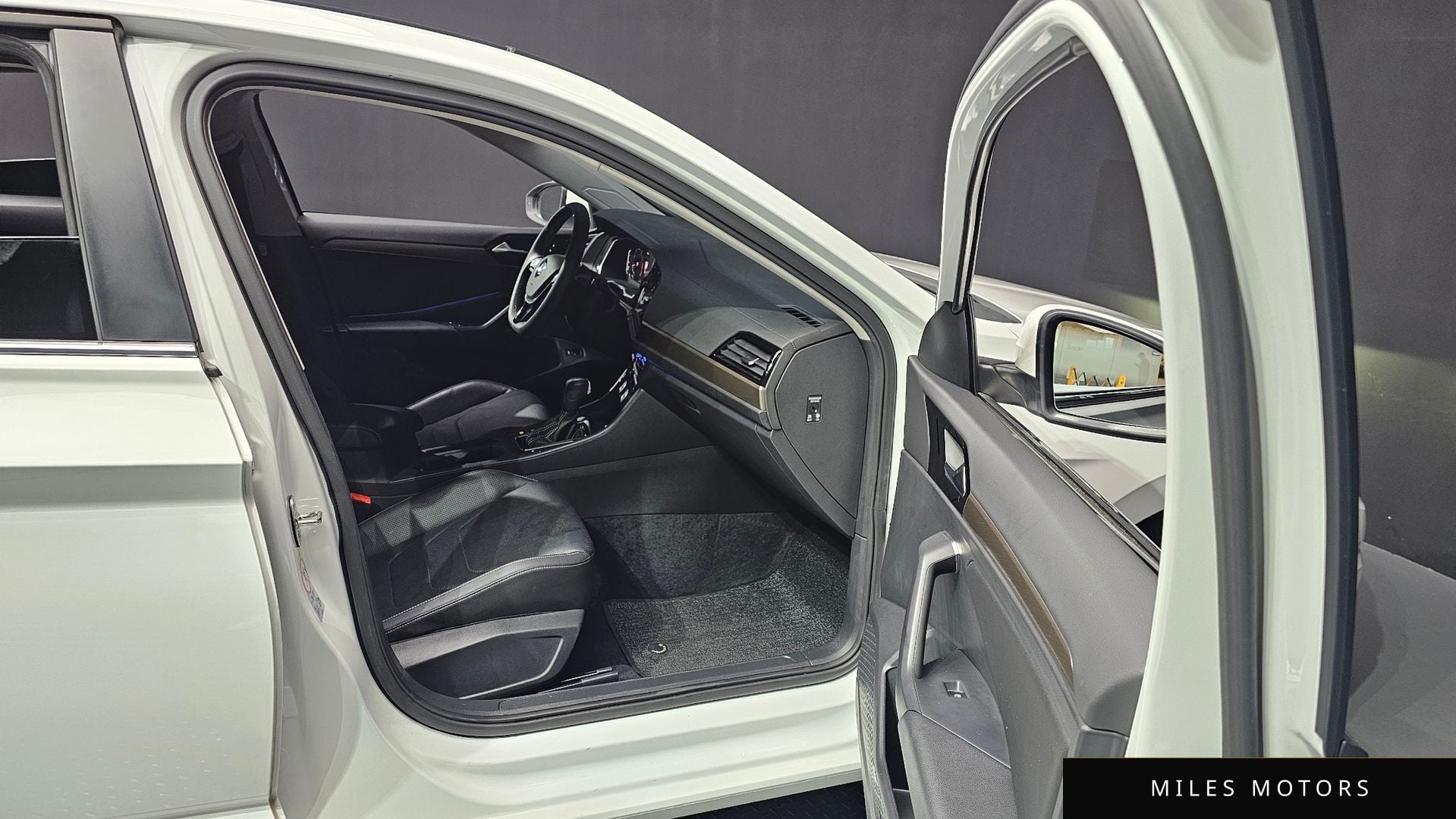 Volkswagen Jetta 2021 — миниатюра 11