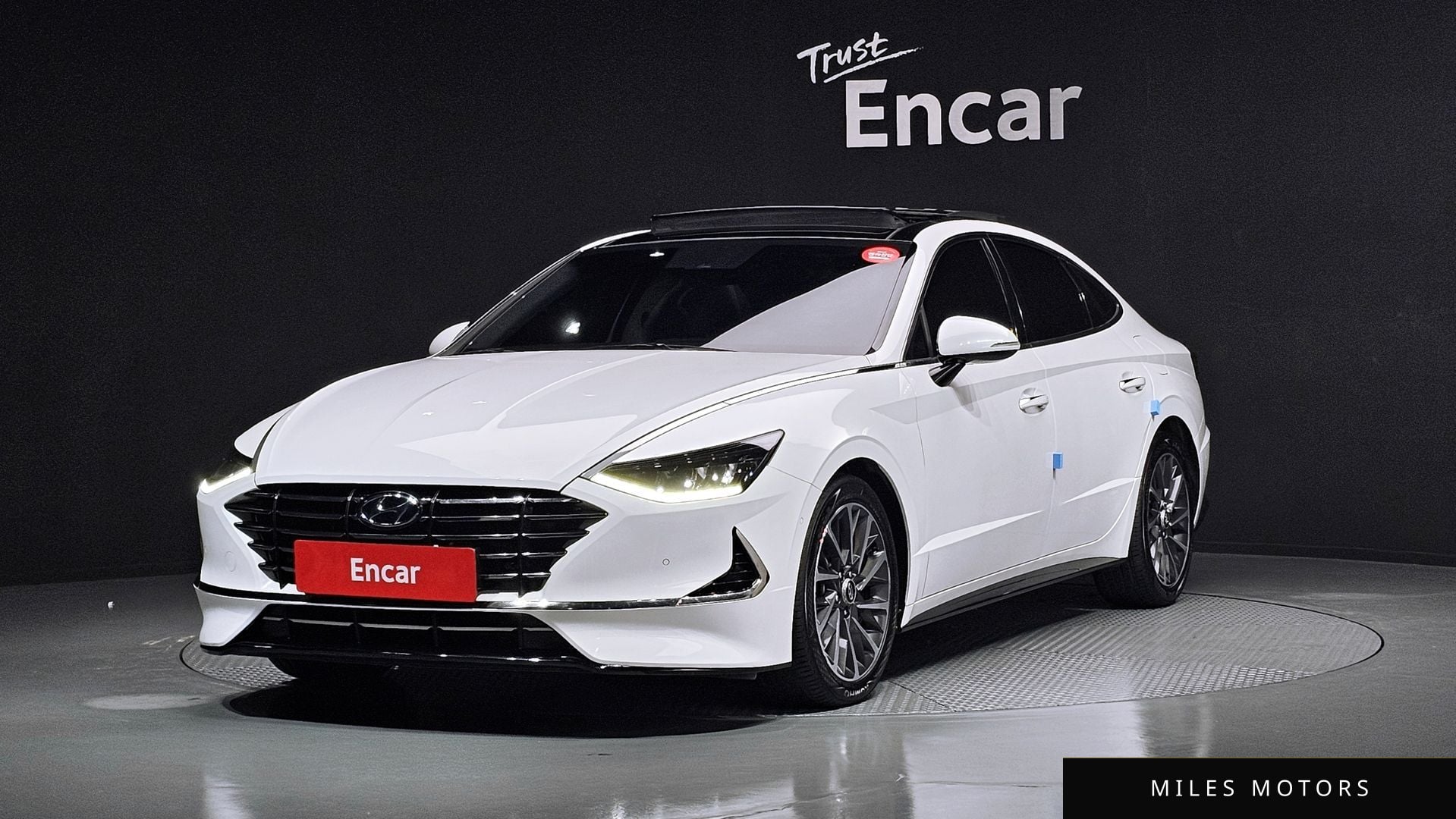 Hyundai Sonata 2020 — фото 1 из 12