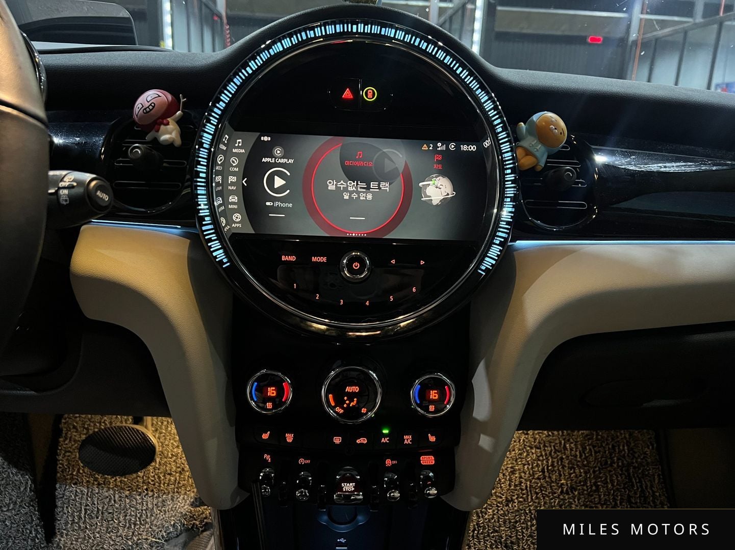 MINI Cooper S 2023 — миниатюра 11