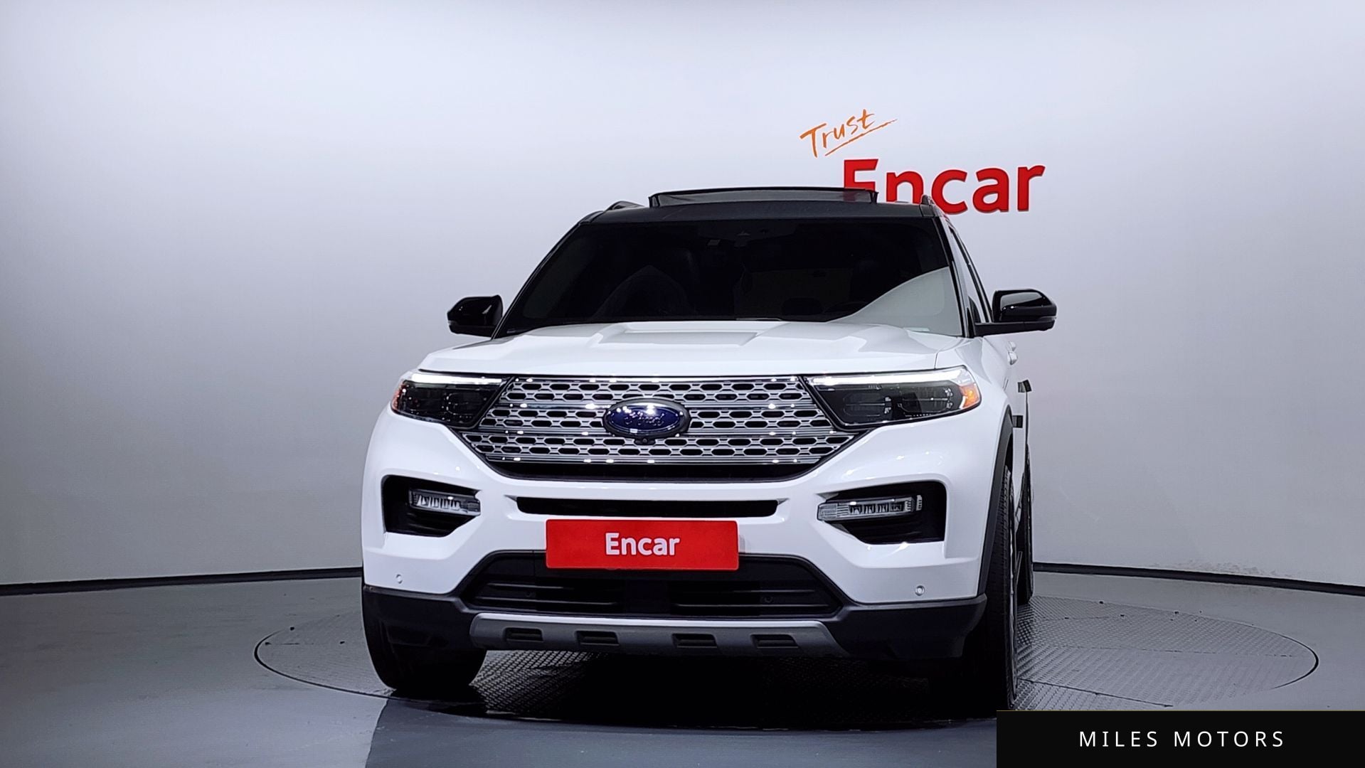 Ford Explorer 2020 — миниатюра 3