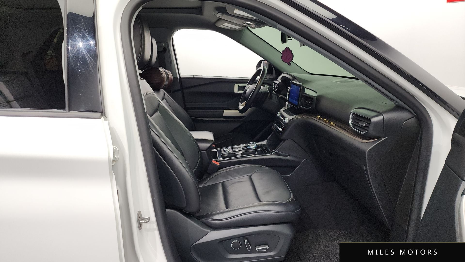 Ford Explorer 2020 — миниатюра 11