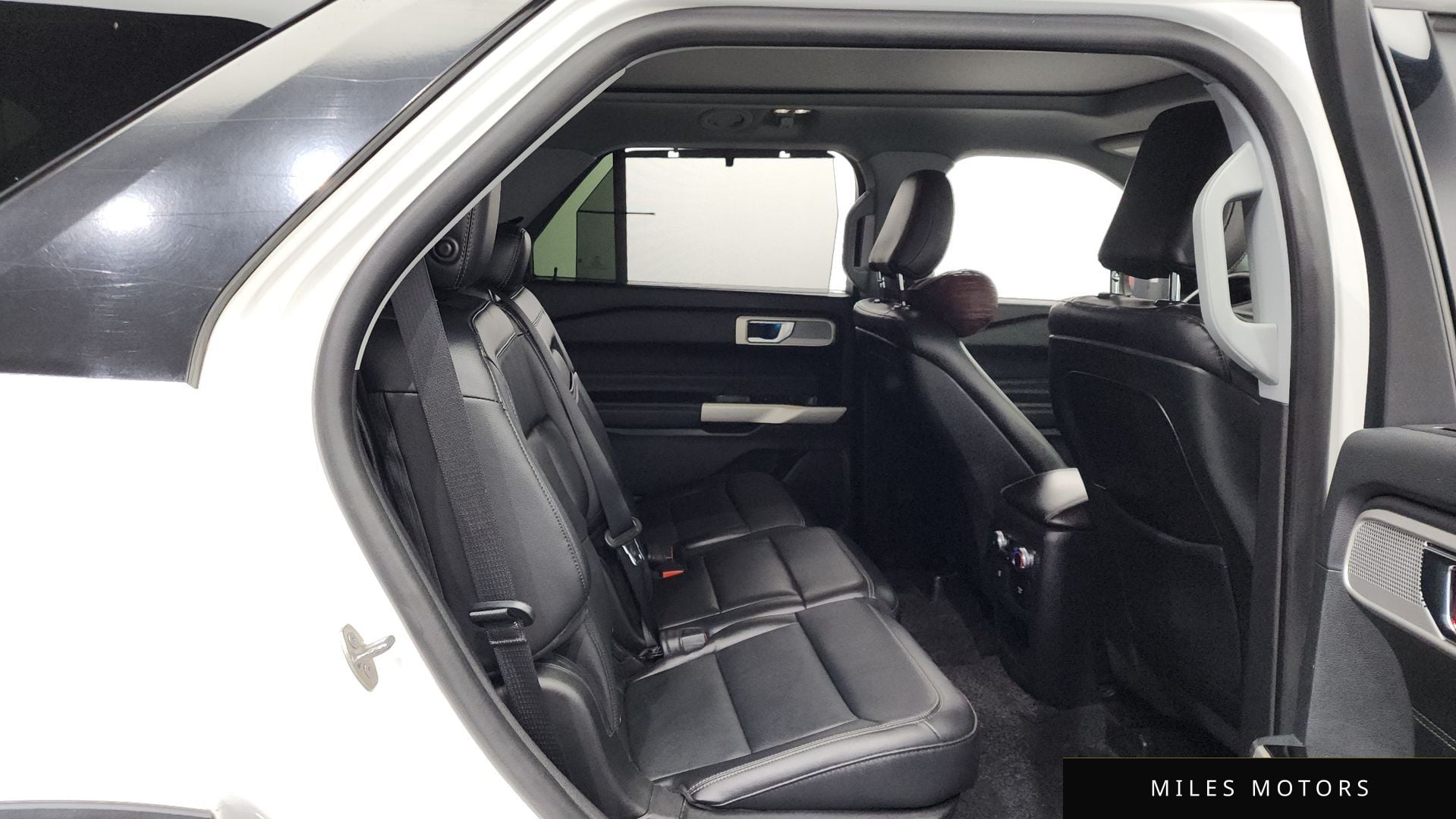 Ford Explorer 2020 — миниатюра 12