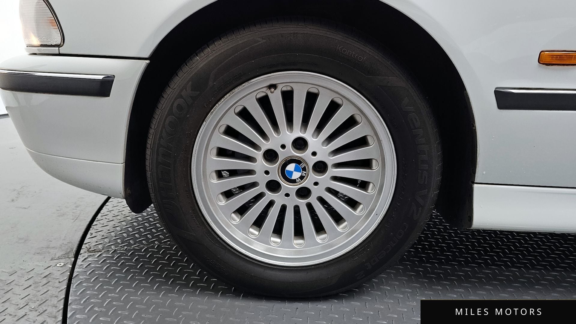 BMW 5시리즈 1996 — миниатюра 5