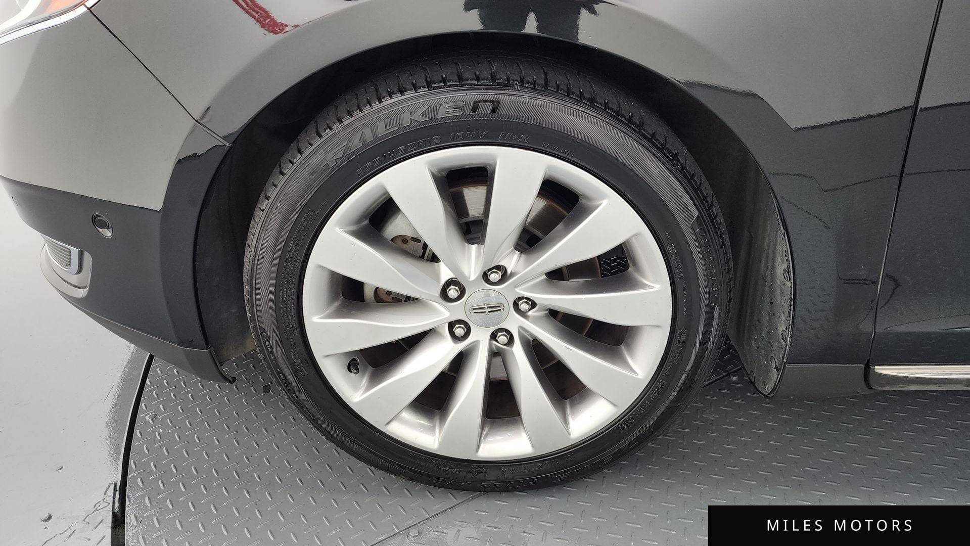 Lincoln MKS 2013 — миниатюра 5
