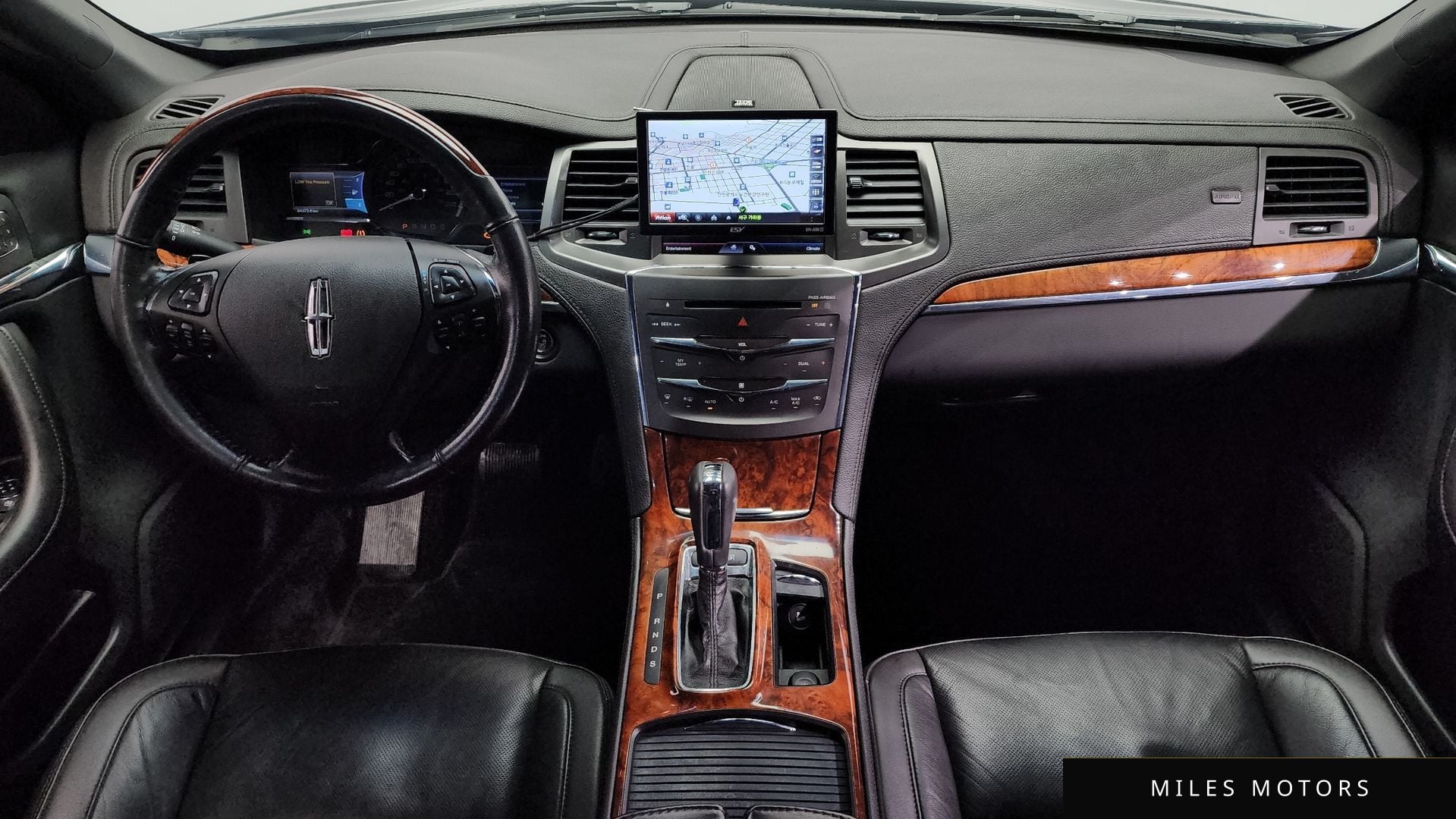 Lincoln MKS 2013 — миниатюра 7