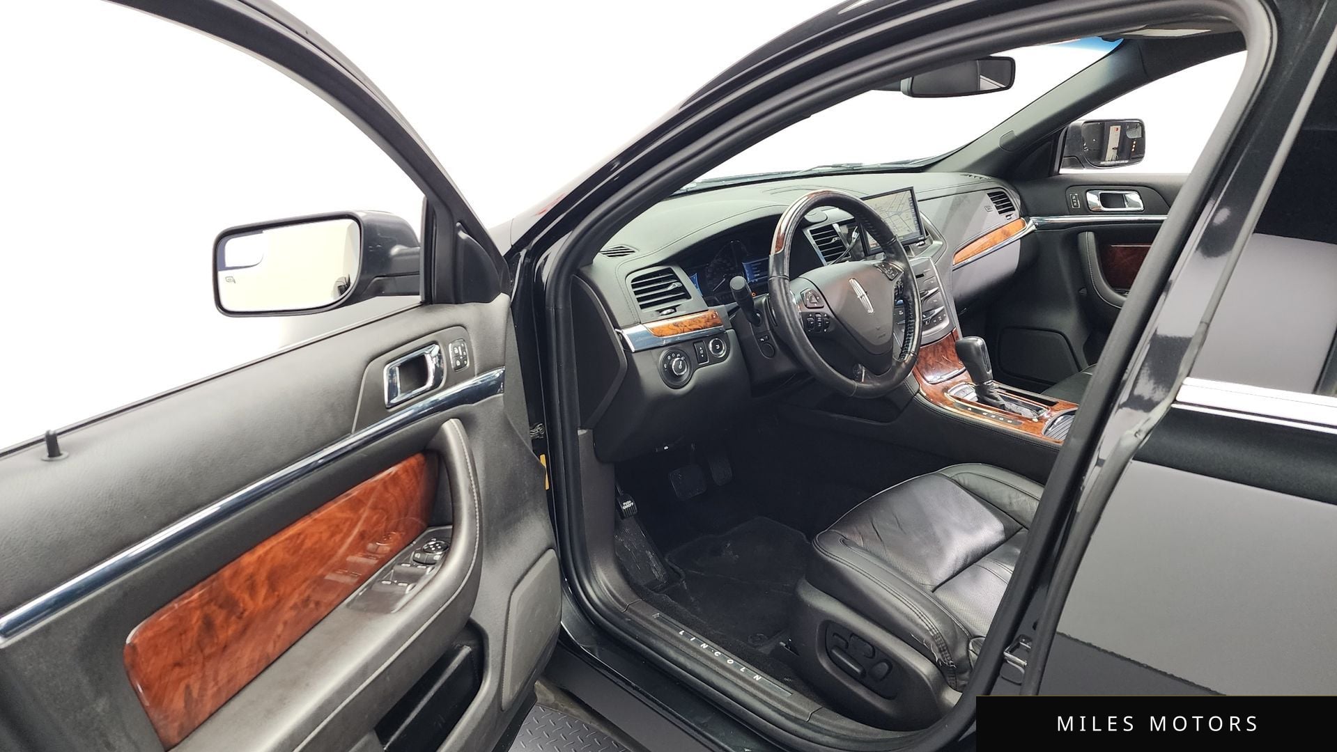 Lincoln MKS 2013 — миниатюра 10