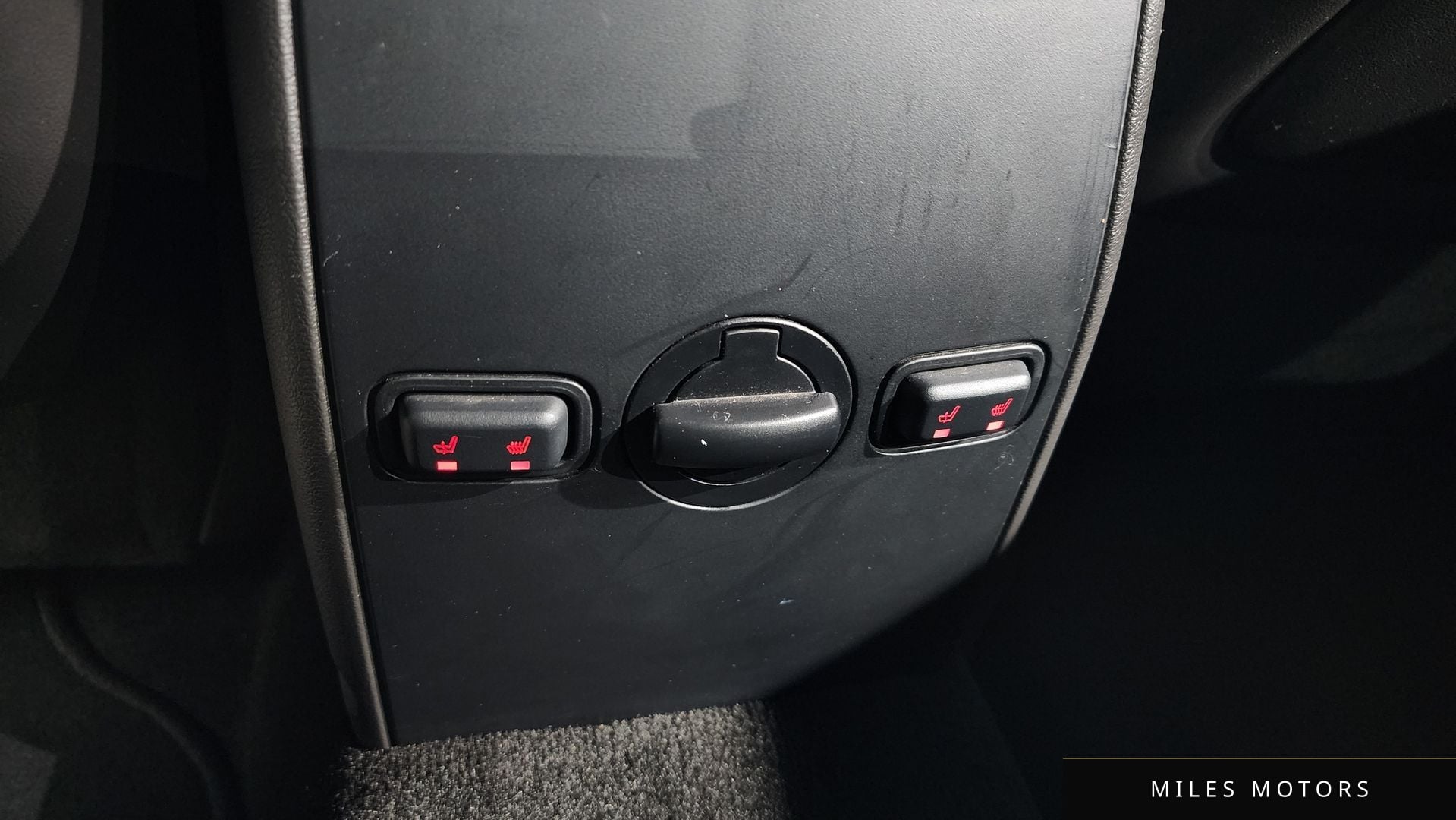 Lincoln MKS 2013 — миниатюра 19
