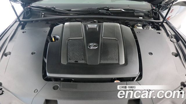 Лексус LS500 2024 — миниатюра 6