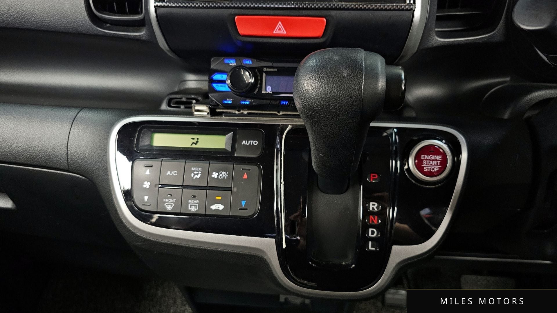 Honda N-BOX 2015 — миниатюра 9