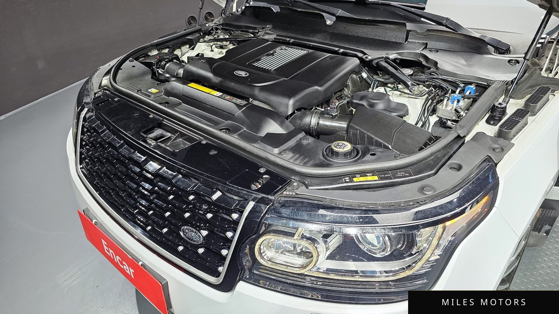 Land Rover Range Rover 2017 — миниатюра 6