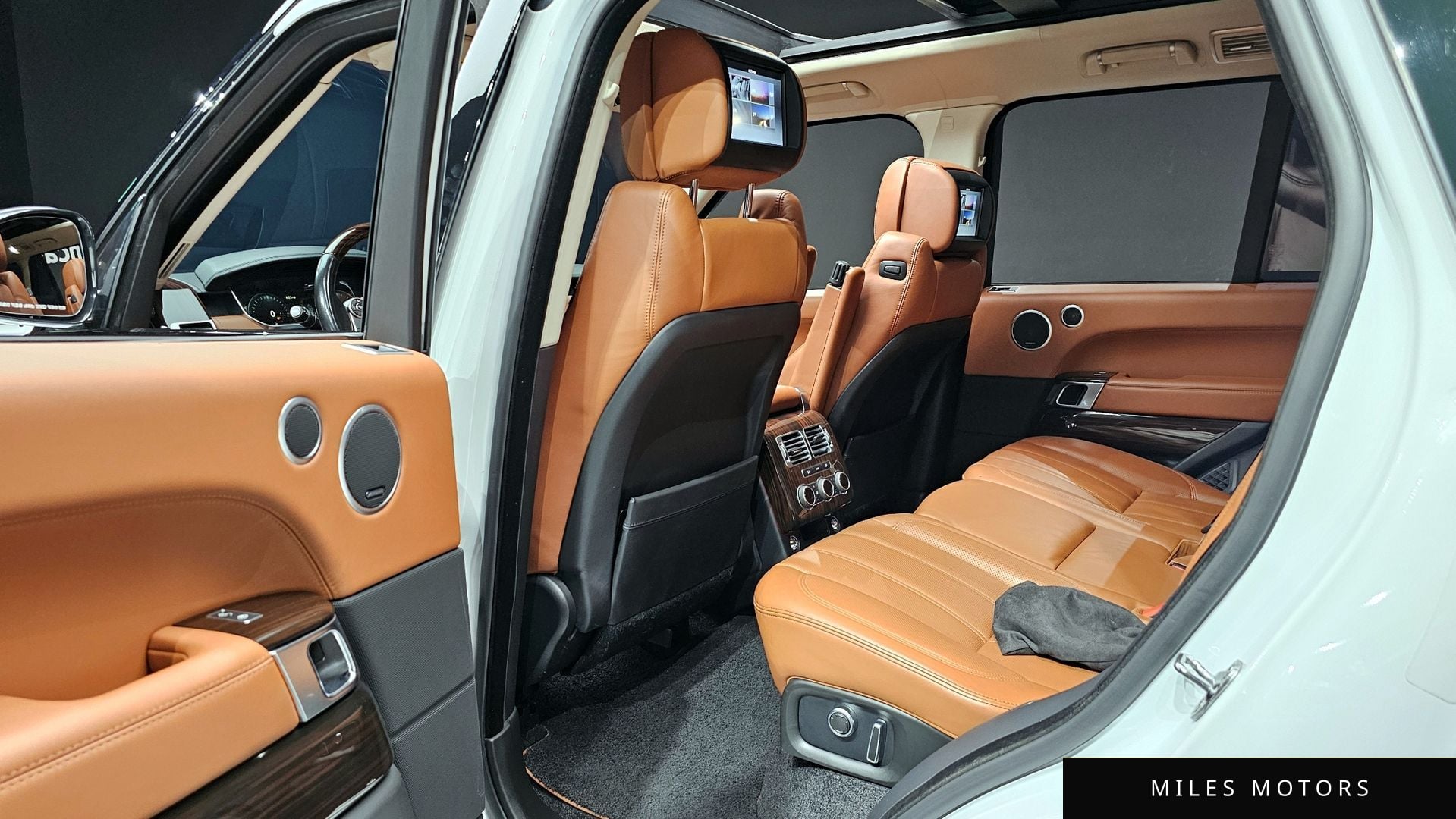 Land Rover Range Rover 2017 — миниатюра 12