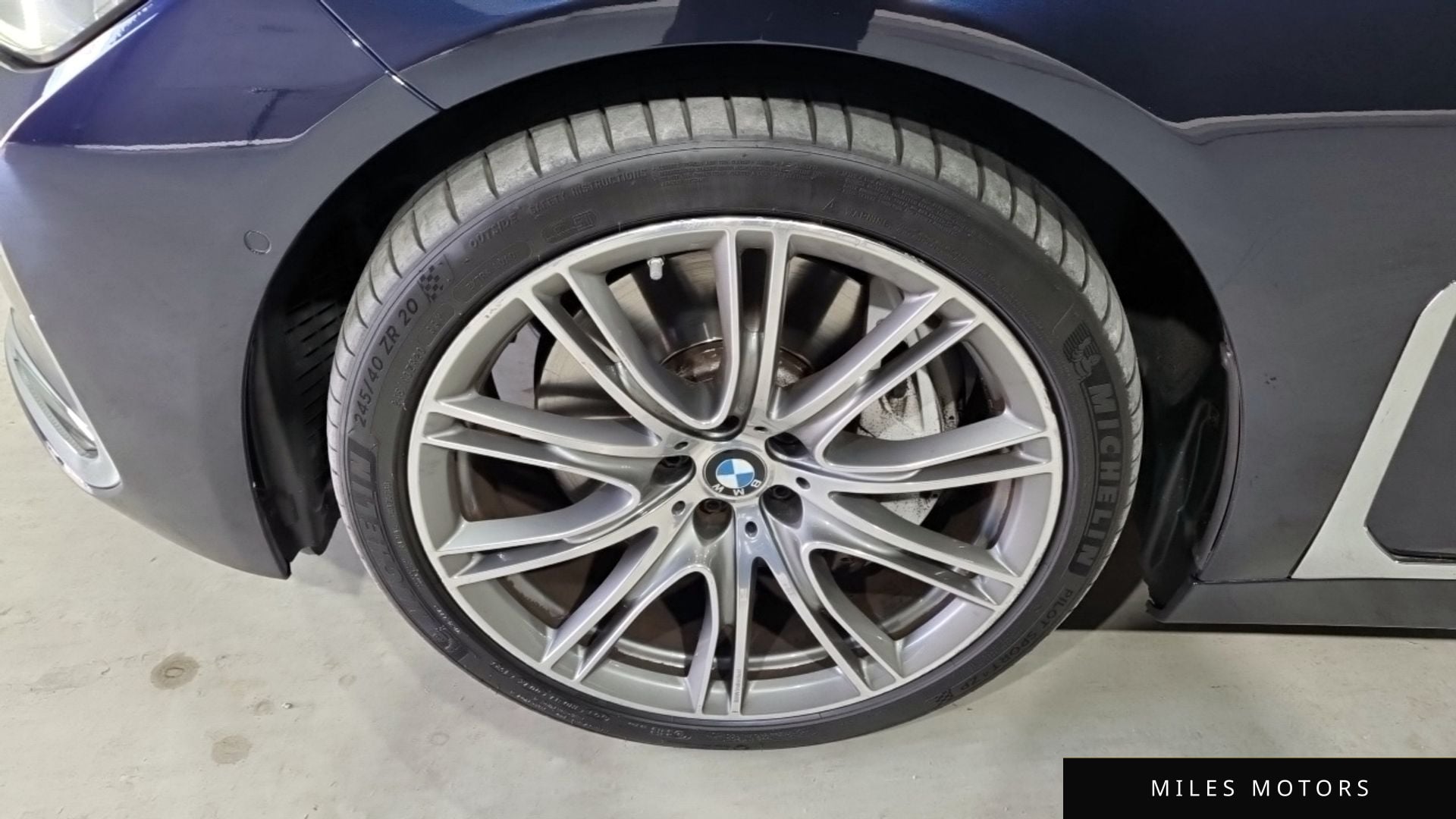 BMW 7 Series (G11) 2020 — миниатюра 5