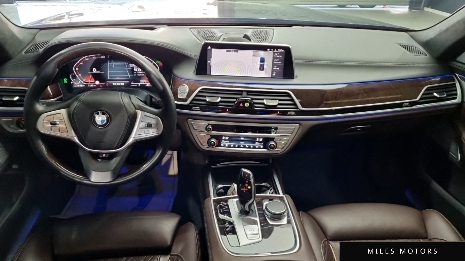 BMW 7 Series (G11) 2020 — миниатюра 7