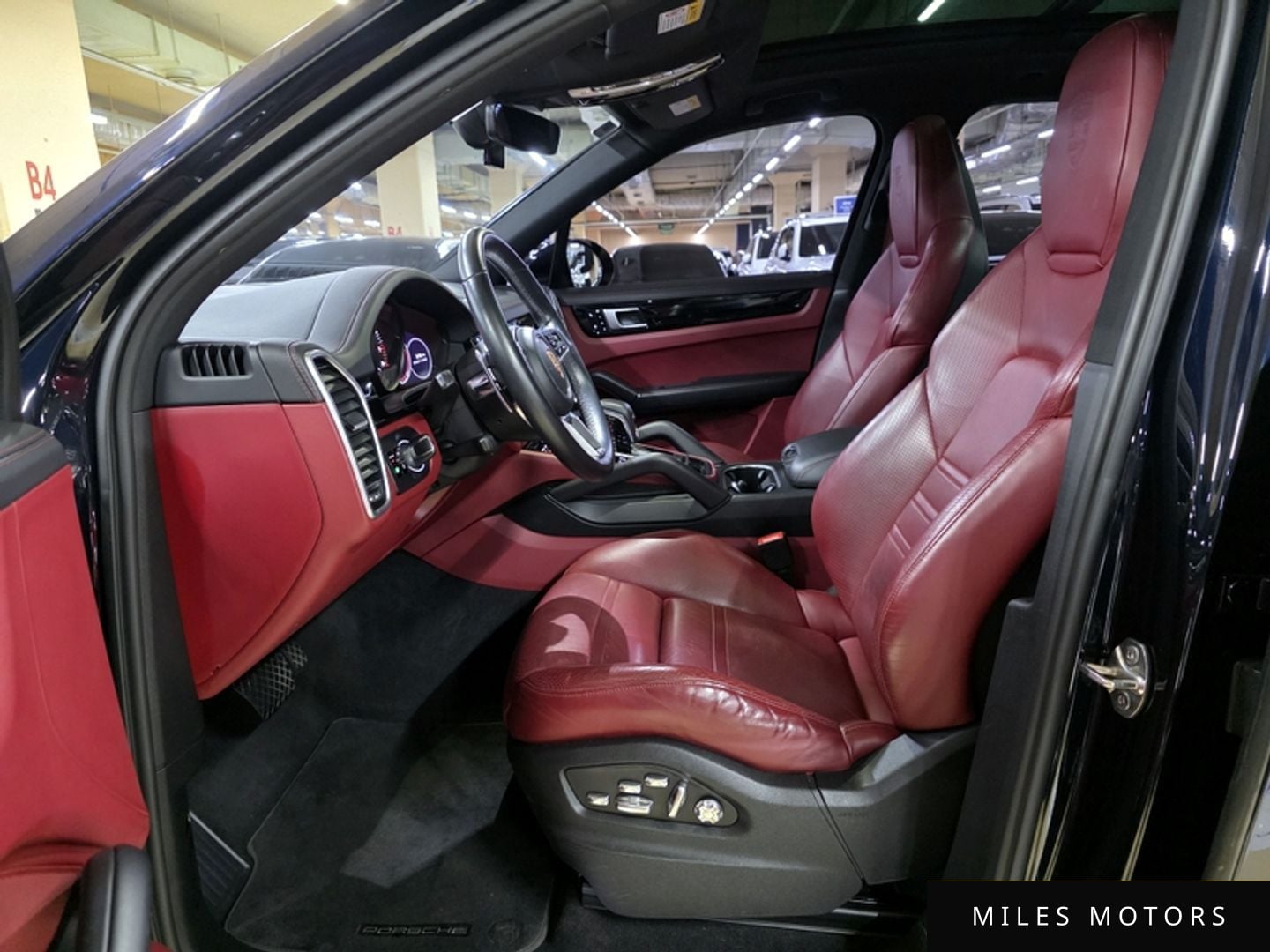 Porsche Cayenne 2019 — миниатюра 10