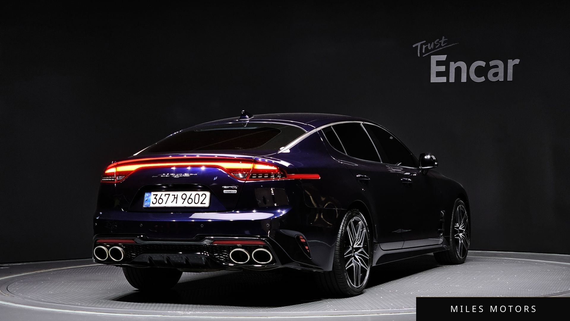 Kia Stinger 2019 — фото 1 из 12