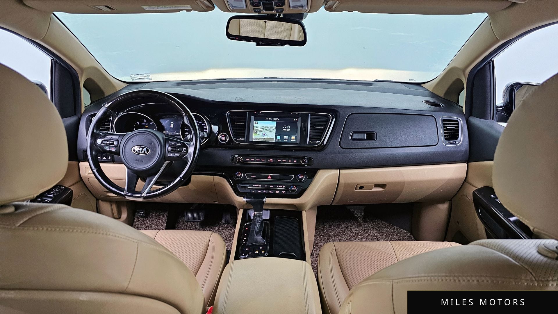 Kia Canival 2017 — миниатюра 7