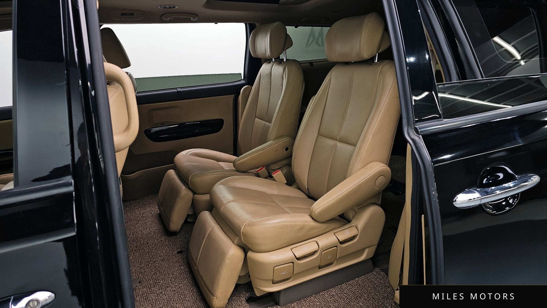 Kia Canival 2017 — миниатюра 12