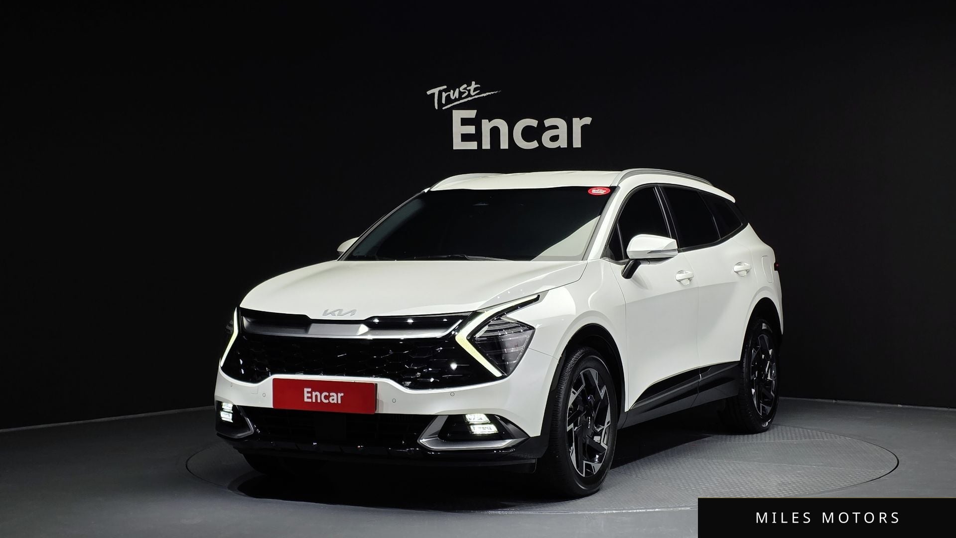 Kia Sportage 2023 — фото 1 из 12