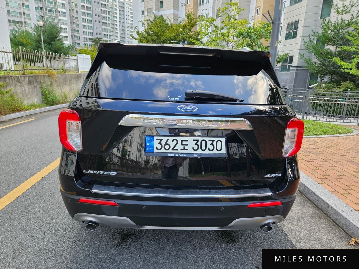 Ford Explorer 2021 — миниатюра 4