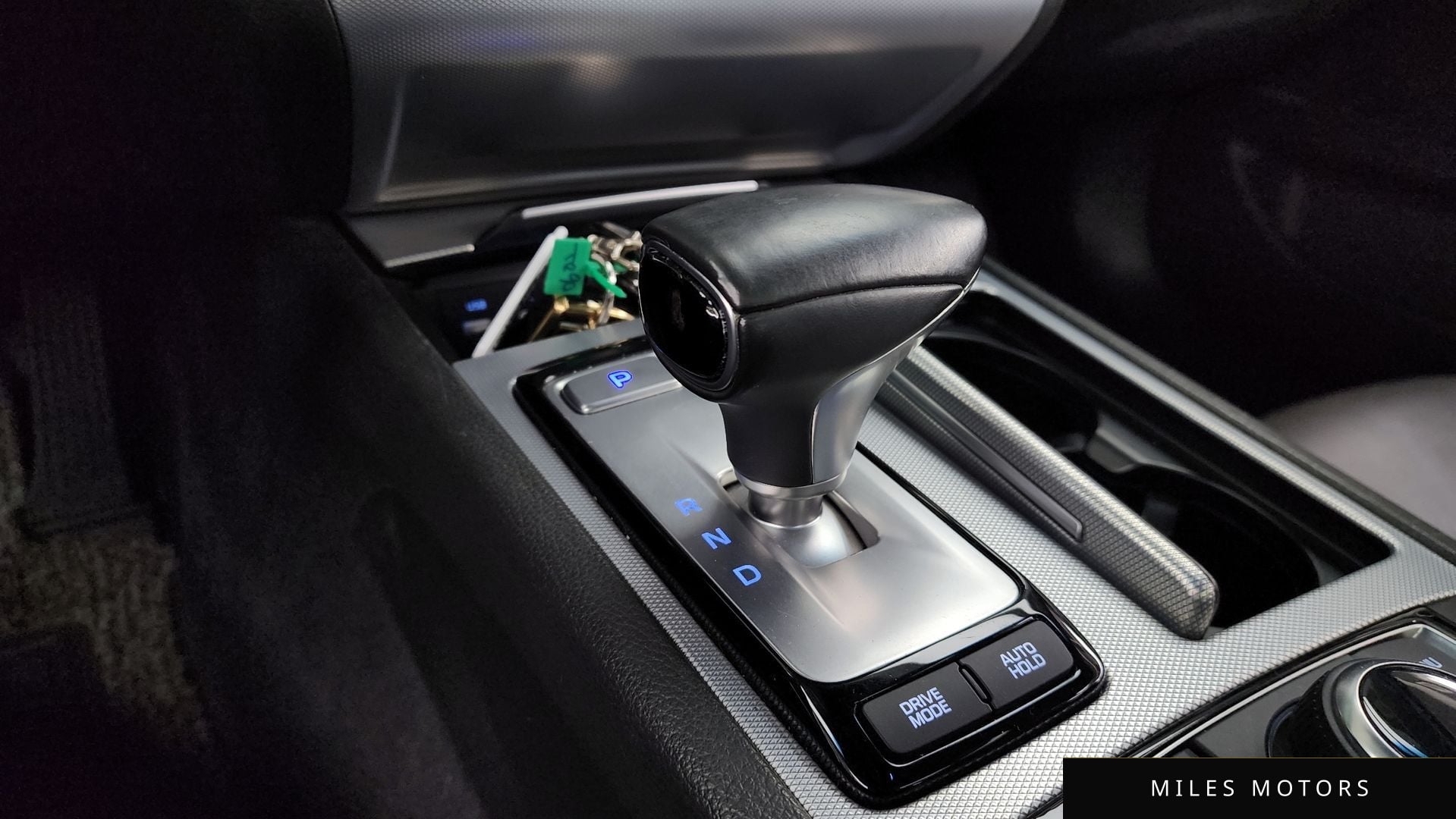 Genesis G80 2017 — миниатюра 9
