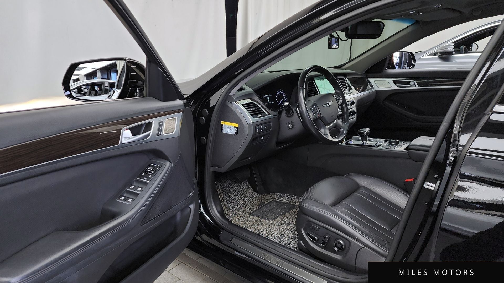 Genesis G80 2017 — миниатюра 10