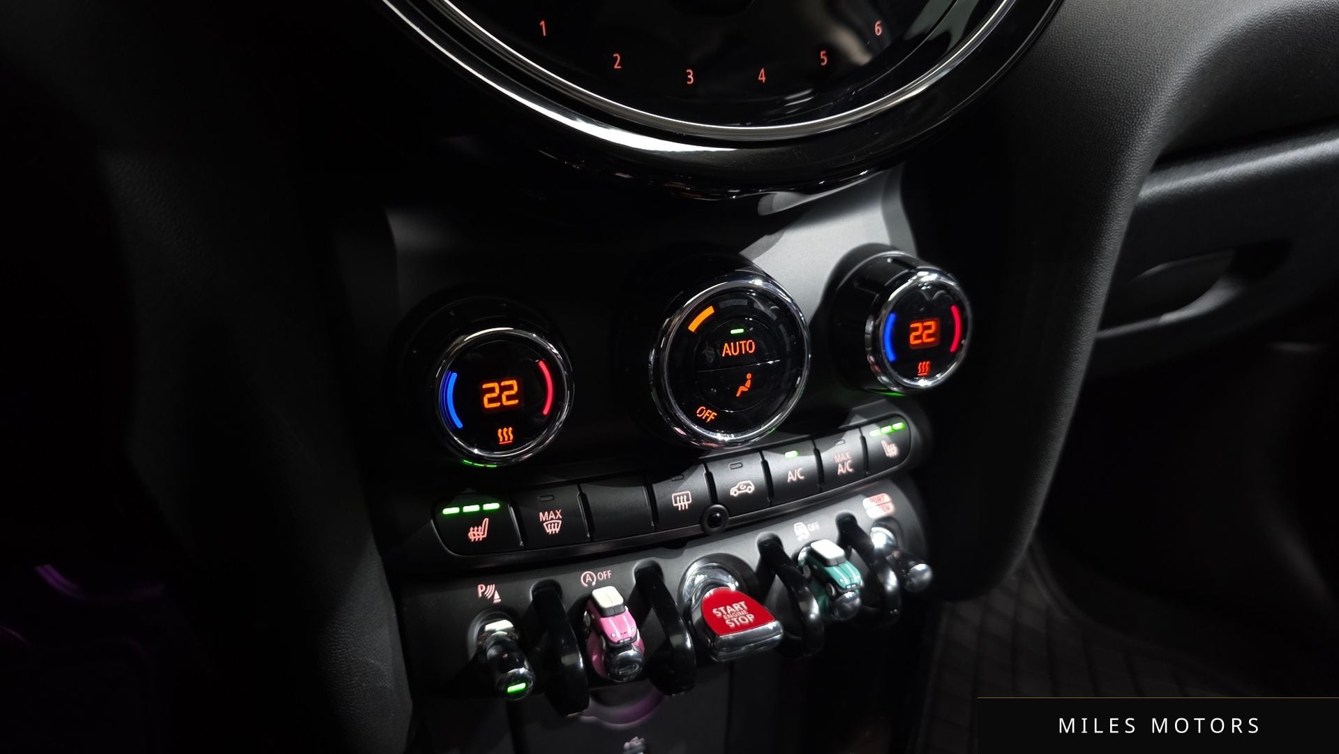 MINI Cooper S 2023 — миниатюра 18